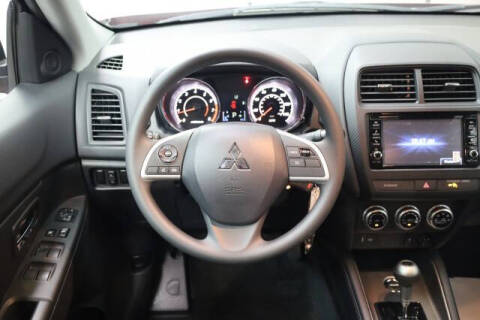 2026 Mitsubishi Outlander Sport ES