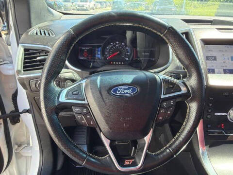 2020 Ford Edge ST