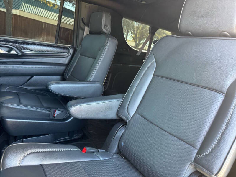 2023 GMC Yukon XL Denali