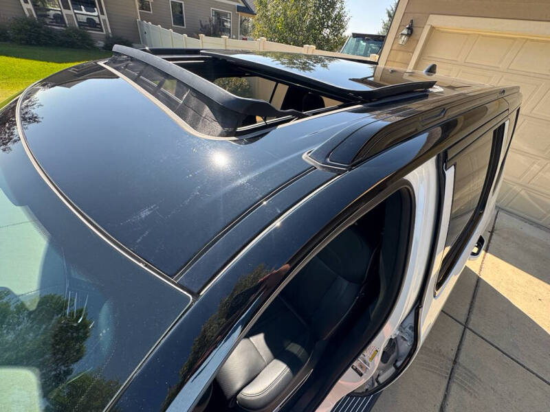 2024 Jeep Grand Wagoneer Obsidian