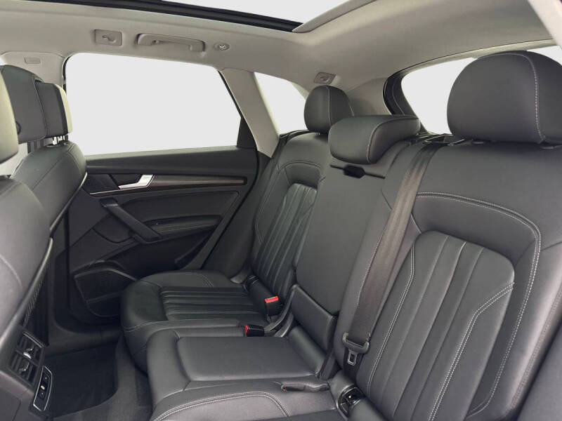 2023 Audi Q5 quattro Premium Plus 40 TFSI