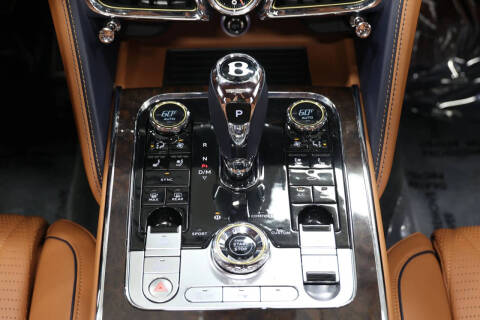2022 Bentley Flying Spur V8