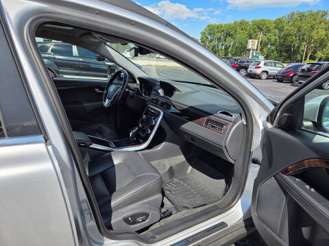 2016 Volvo XC70 T5 Premier