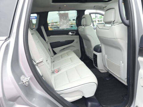 2020 Jeep Grand Cherokee Summit