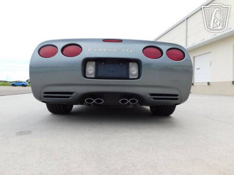 2004 Chevrolet Corvette