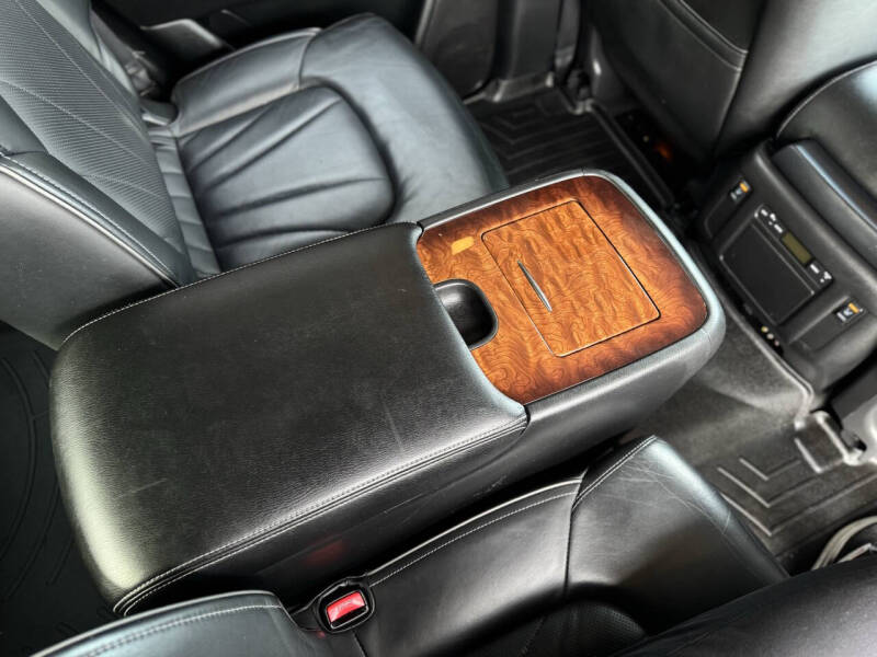 2016 Infiniti QX80 Limited