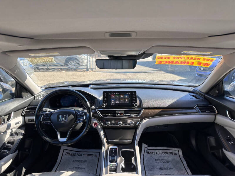 2018 Honda Accord Hybrid Touring