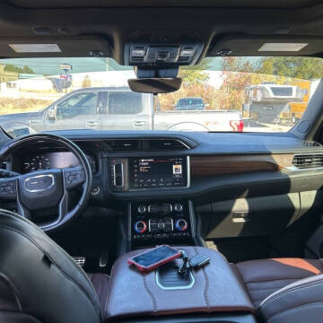 2023 GMC Yukon XL Denali Ultimate