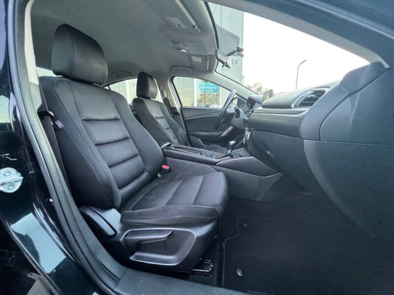 2016 Mazda MAZDA6 i Sport