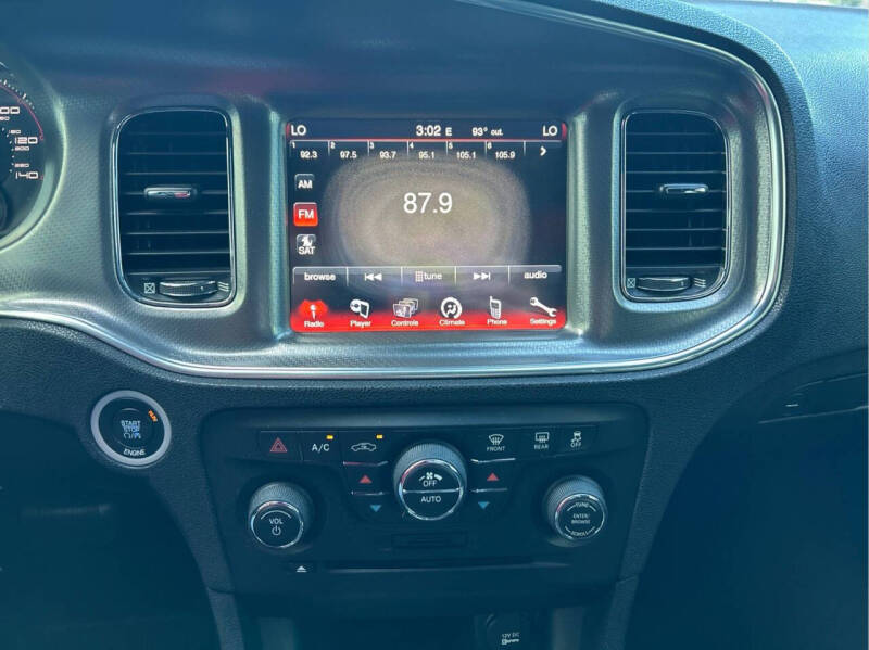 2014 Dodge Charger SXT