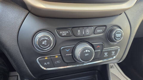 2017 Jeep Cherokee Latitude