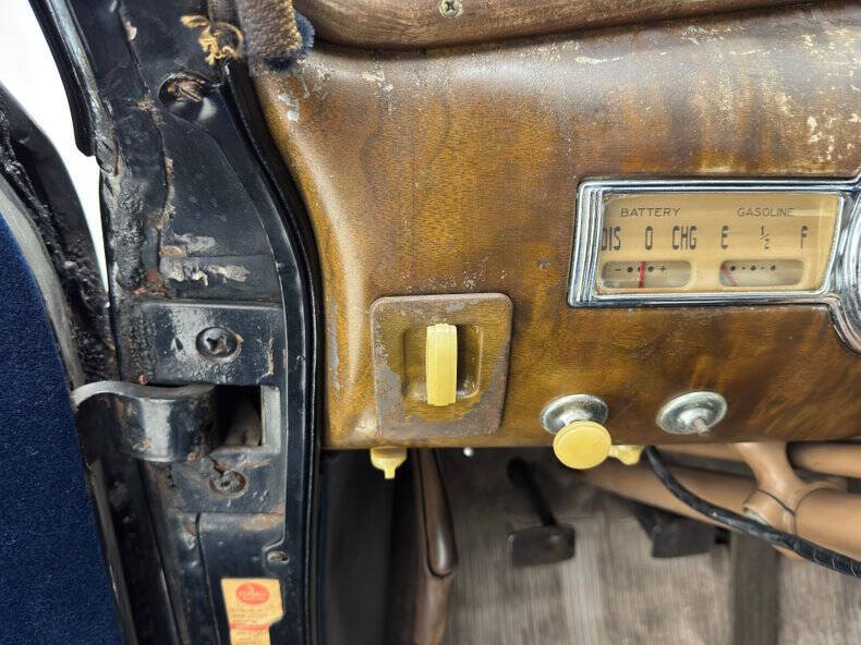 1940 Pontiac Bonneville