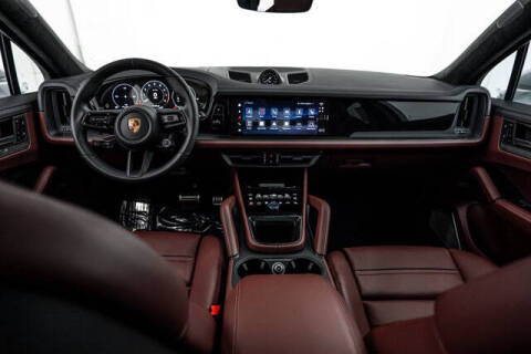 2026 Porsche Cayenne GTS Coupe