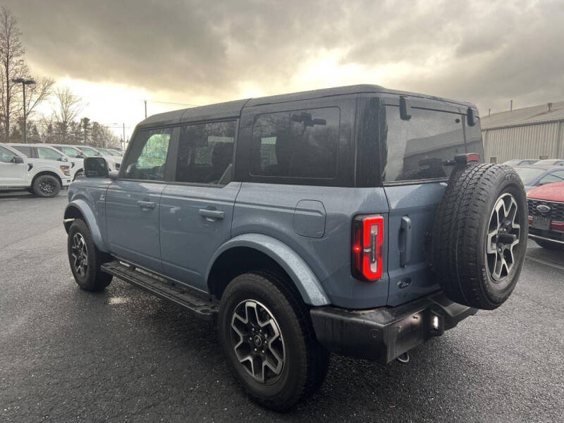 2024 Ford Bronco Outer Banks