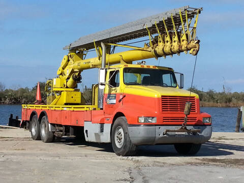 1988 International 8300 for sale at Crescent Collision Inc. in Jefferson LA