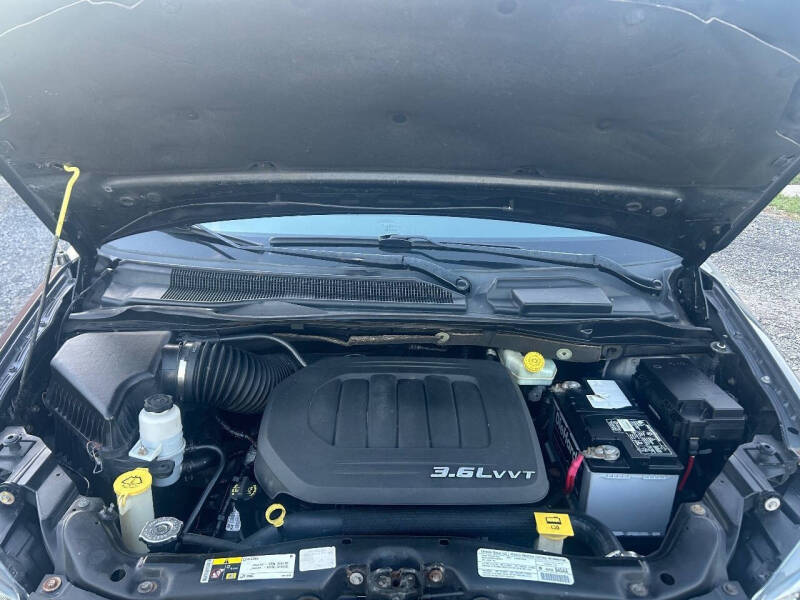 2012 Dodge Grand Caravan R/T