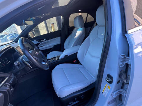 2021 Cadillac CT4 Premium Luxury