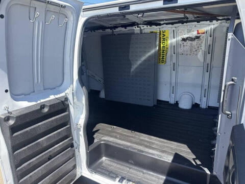 2017 Chevrolet Express 2500