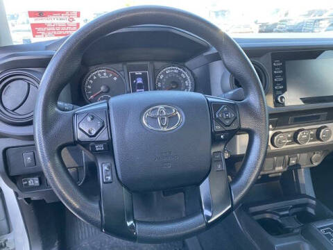 2022 Toyota Tacoma SR5 V6