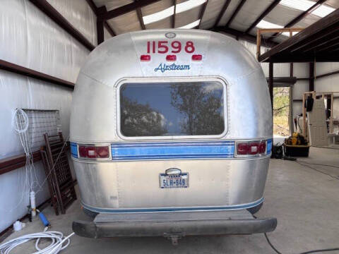1987 Airstream Sovereign 29 Ft Bumper Pull