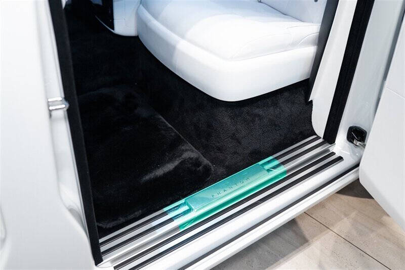 2025 Rolls-Royce Phantom