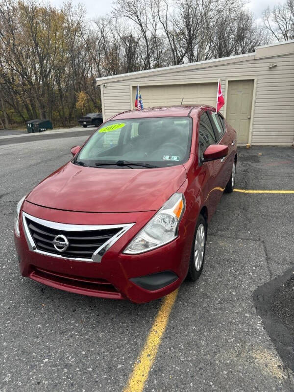 2017 Nissan Versa 1.6 S Plus