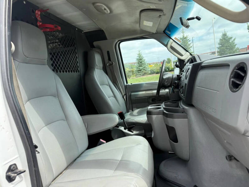 2012 Ford E-Series E-350 SD