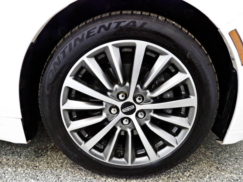 2017 Lincoln MKZ Select