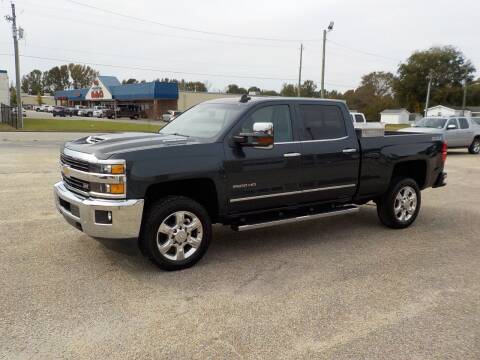 2017 Chevrolet Silverado 2500HD for sale at Young's Motor Company Inc. in Benson NC