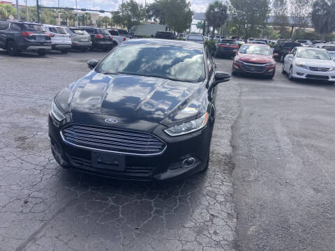 2016 Ford Fusion SE