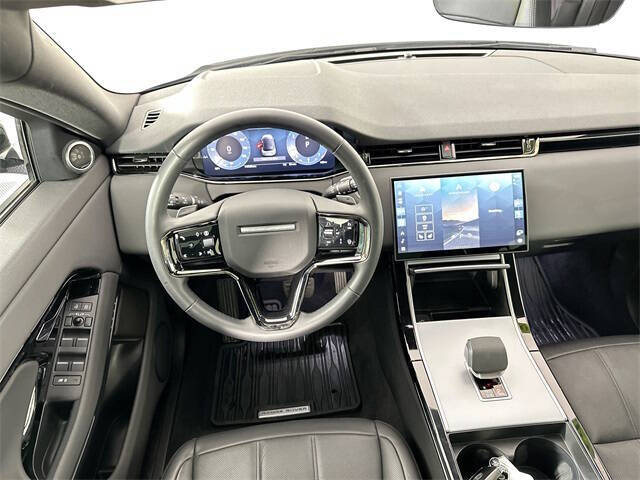 2025 Land Rover Range Rover Evoque P250 S