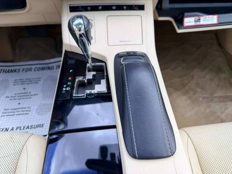 2013 Lexus ES 300h
