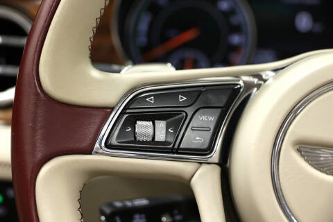 2020 Bentley Bentayga Hybrid