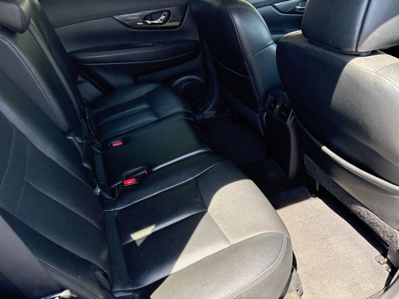 2015 Nissan Rogue SL