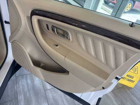 2013 Ford Taurus Limited