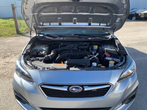 2017 Subaru Impreza 2.0i
