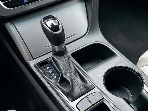 2017 Hyundai Sonata Hybrid