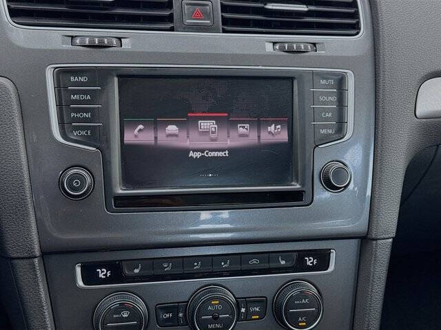 2016 Volkswagen e-Golf SE