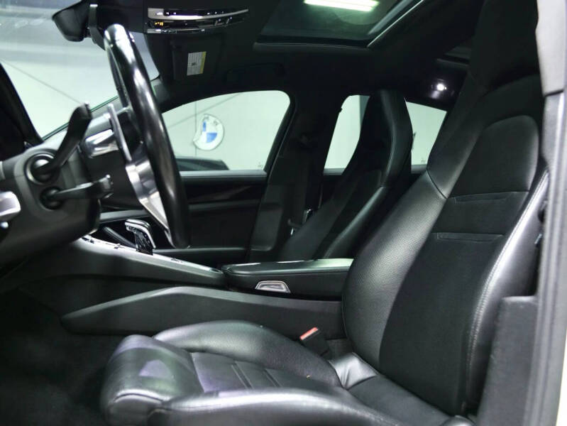 2017 Porsche Panamera