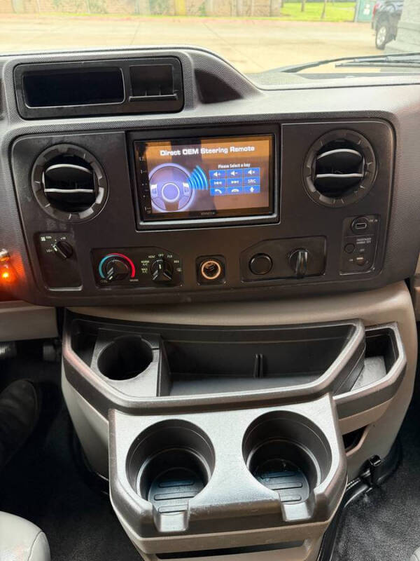 2012 Ford E-Series