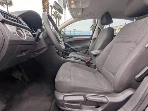 2016 Volkswagen Passat 1.8T S