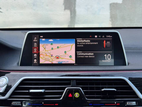 2022 BMW 7 Series 740i