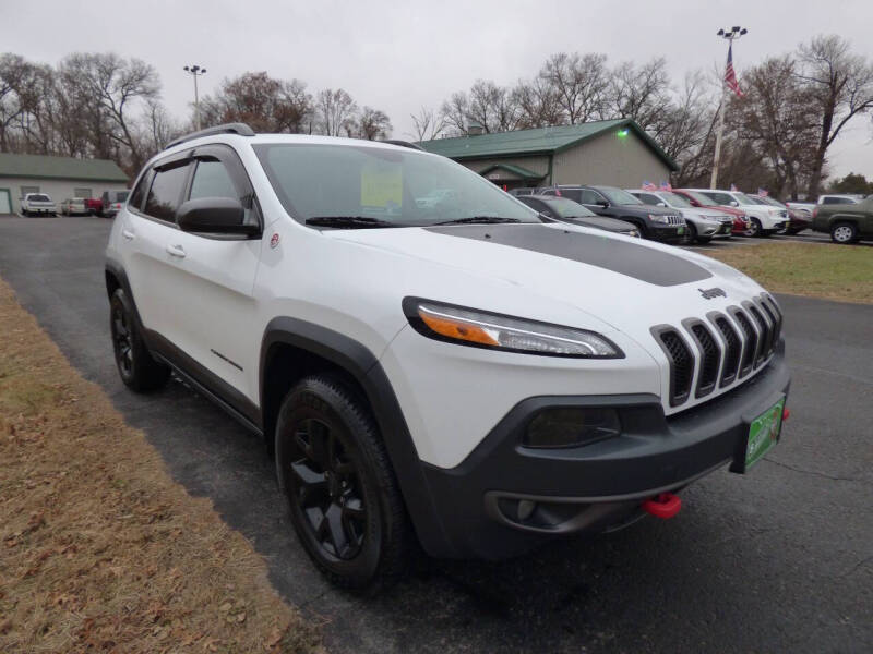 2017 Jeep Cherokee Trailhawk photo 3