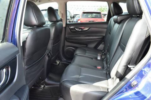2017 Nissan Rogue SL