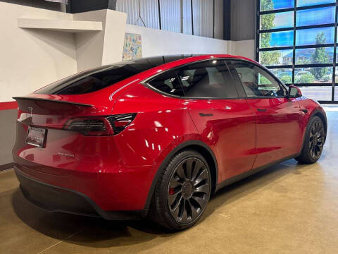2023 Tesla Model Y Performance