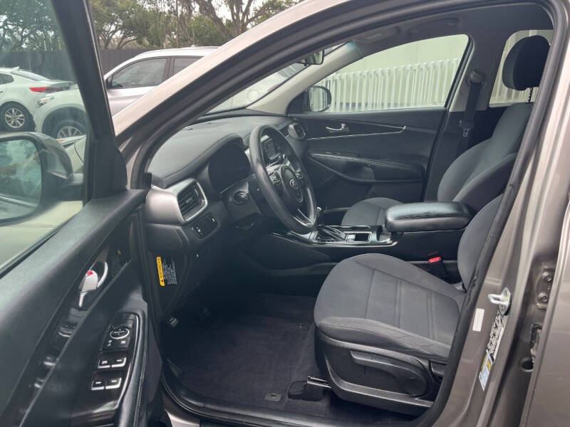 2016 Kia Sorento LX