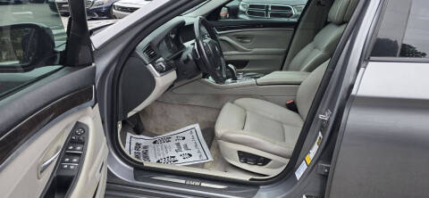 2011 BMW 5 Series 550i