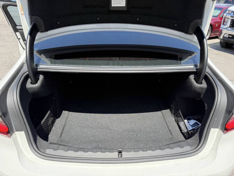 2022 BMW 3 Series 330i