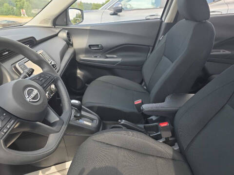 2025 Nissan Kicks Play S