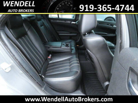 2019 Chrysler 300 S